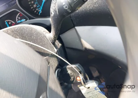 2013 Ford Escape Se z USA, uszkodzony, nr VIN 1FMCU9GX2DUC08450